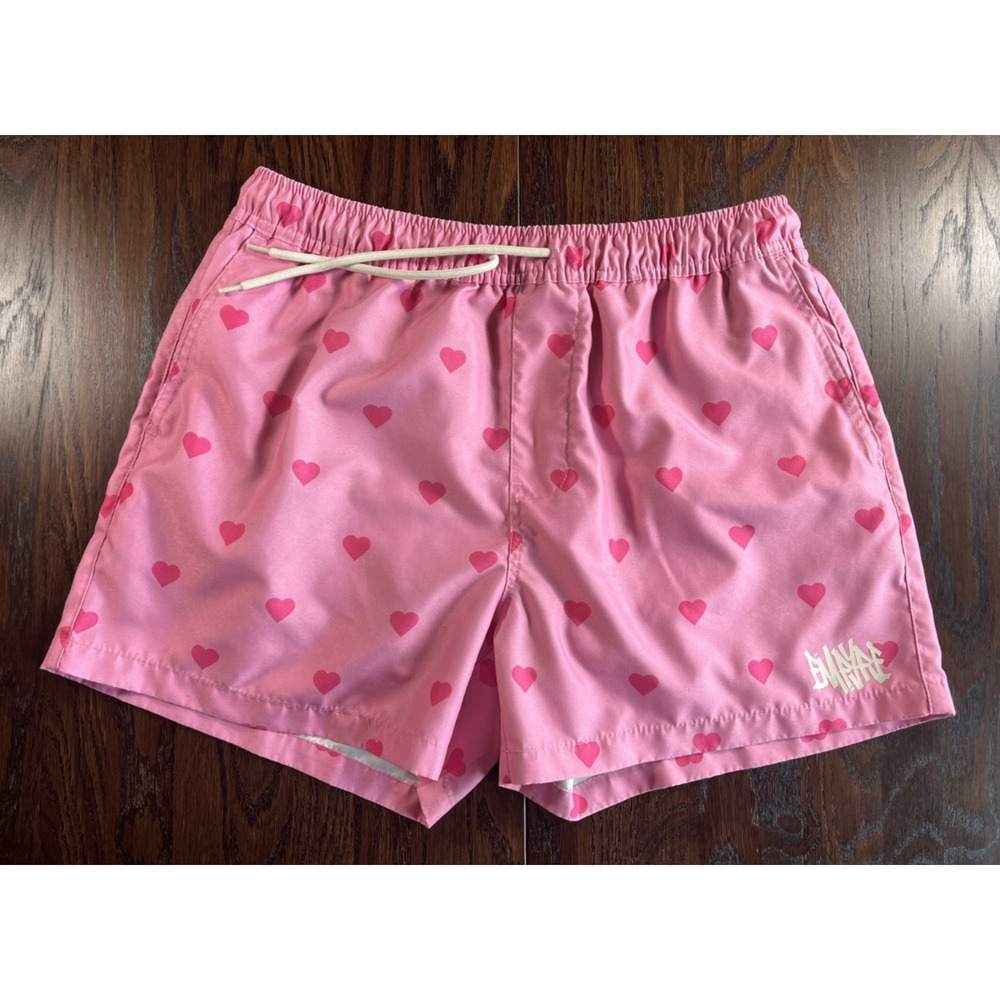 Empyre 4.5" Board Shorts Unisex Pink Hearts - Medium